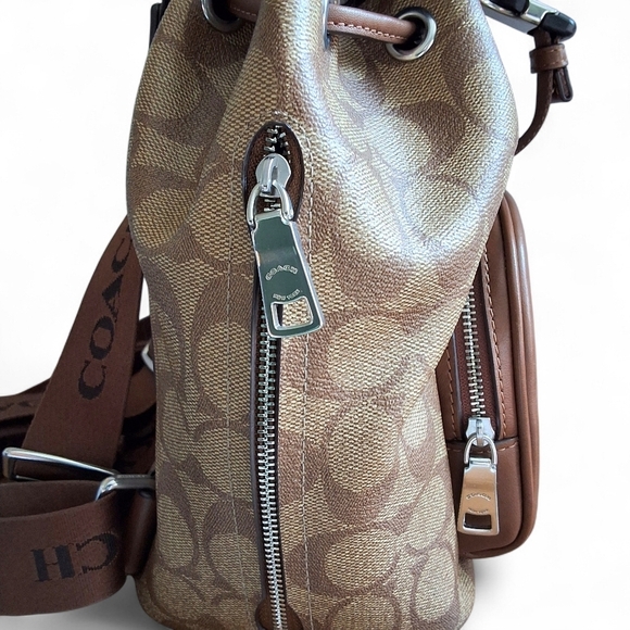 Coach Signature Sierra Drawstring Backpack Khaki/Saddle EUC main image 10